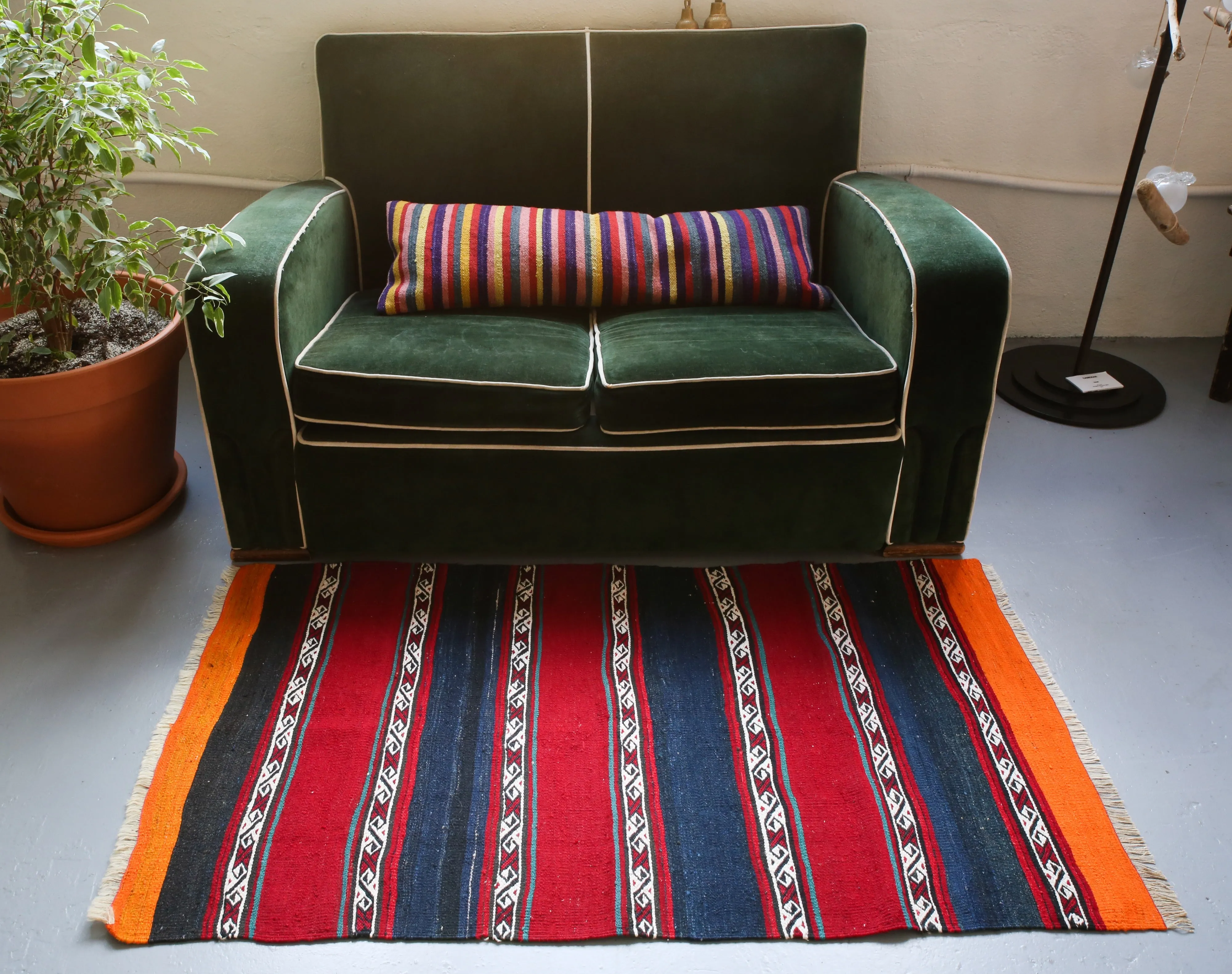 Vintage Mini Turkish Kilim Rug 2.7ftx4.7ft